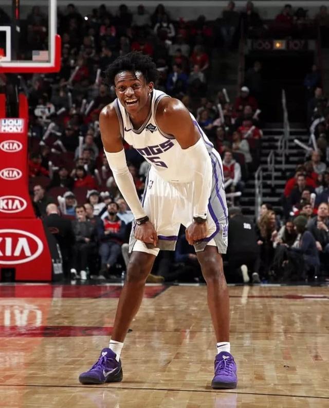 八村塁：詹姆斯告诉我，绝杀球会传给我（八村塁：詹姆斯说会把绝杀球传给我）