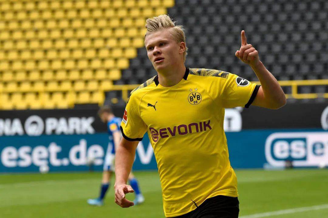 官方：邓弗里斯退出本期国家队集训，将直接返回俱乐部（官方消息：邓弗里斯退出本期国家队集训，直接返回俱乐部）