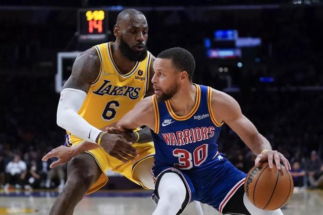 本轮欧预赛最佳阵容：萨内、格纳布里入围（欧预赛本轮最佳阵容出炉：萨内与格纳布里入选）