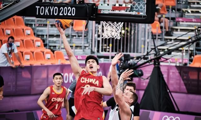 马竞3-1莱万特，格列兹曼替补双响，德拉富恩特乌龙（马竞3-1力克莱万特：格列兹曼替补梅开二度，德拉富恩特自摆乌龙）